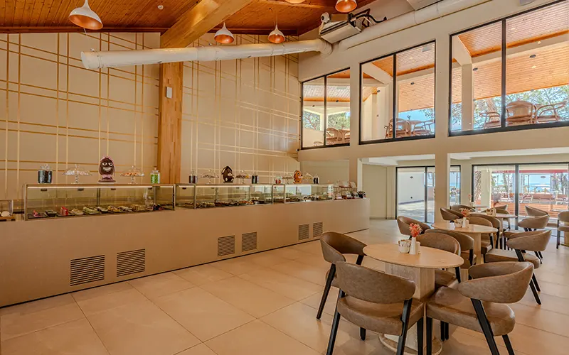Lobby Bar